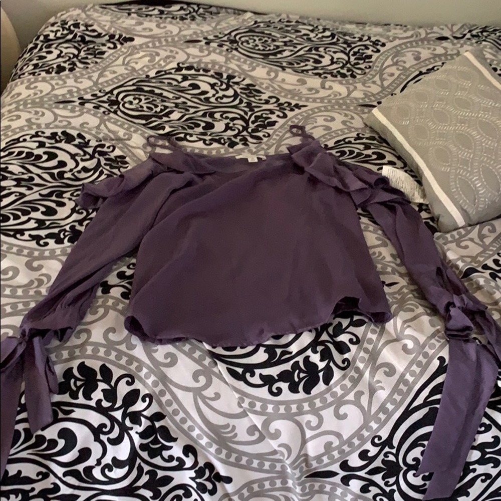 off the shoulder shirt!